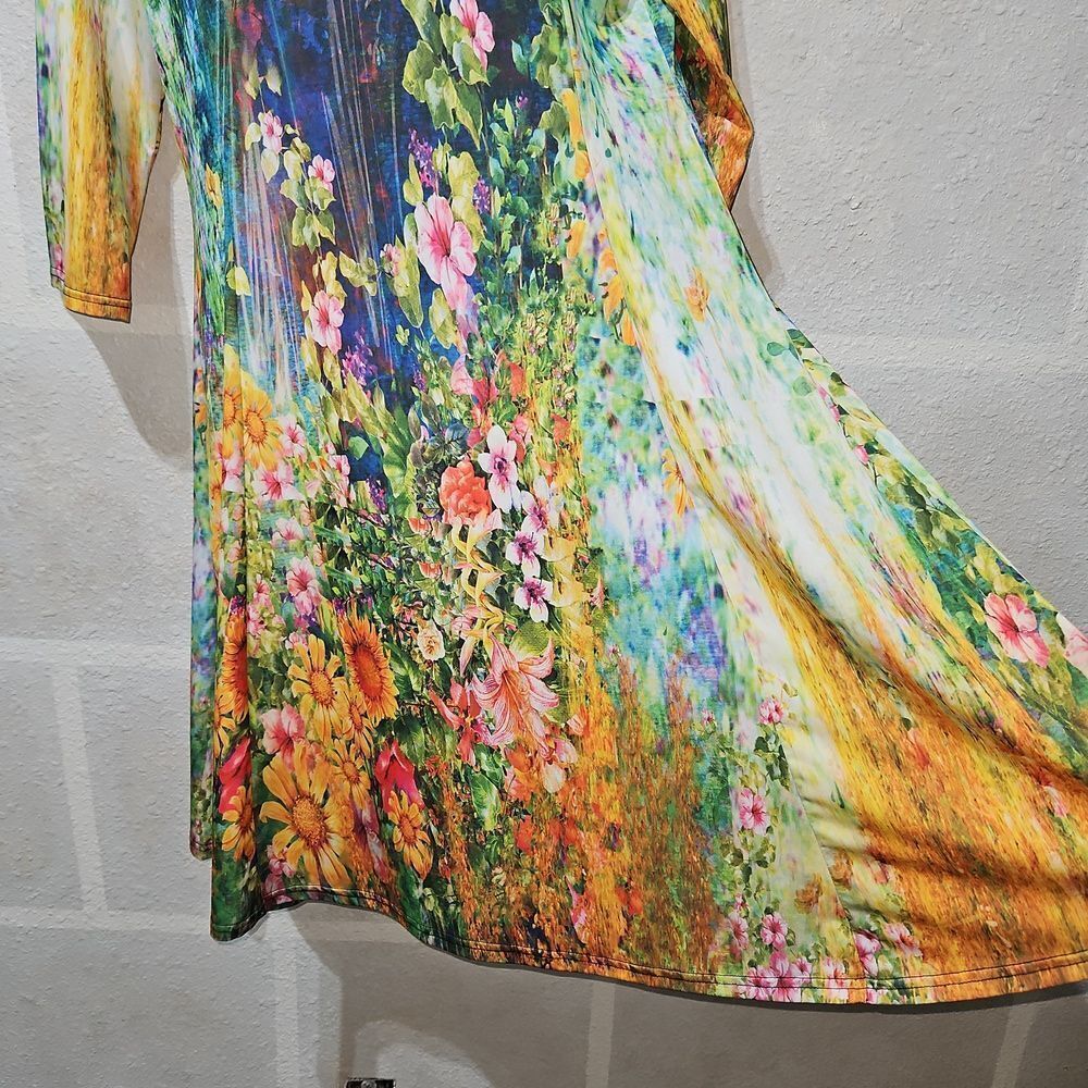 LILY Floral Print Casual Pullover Dress - Picture 3 of 8